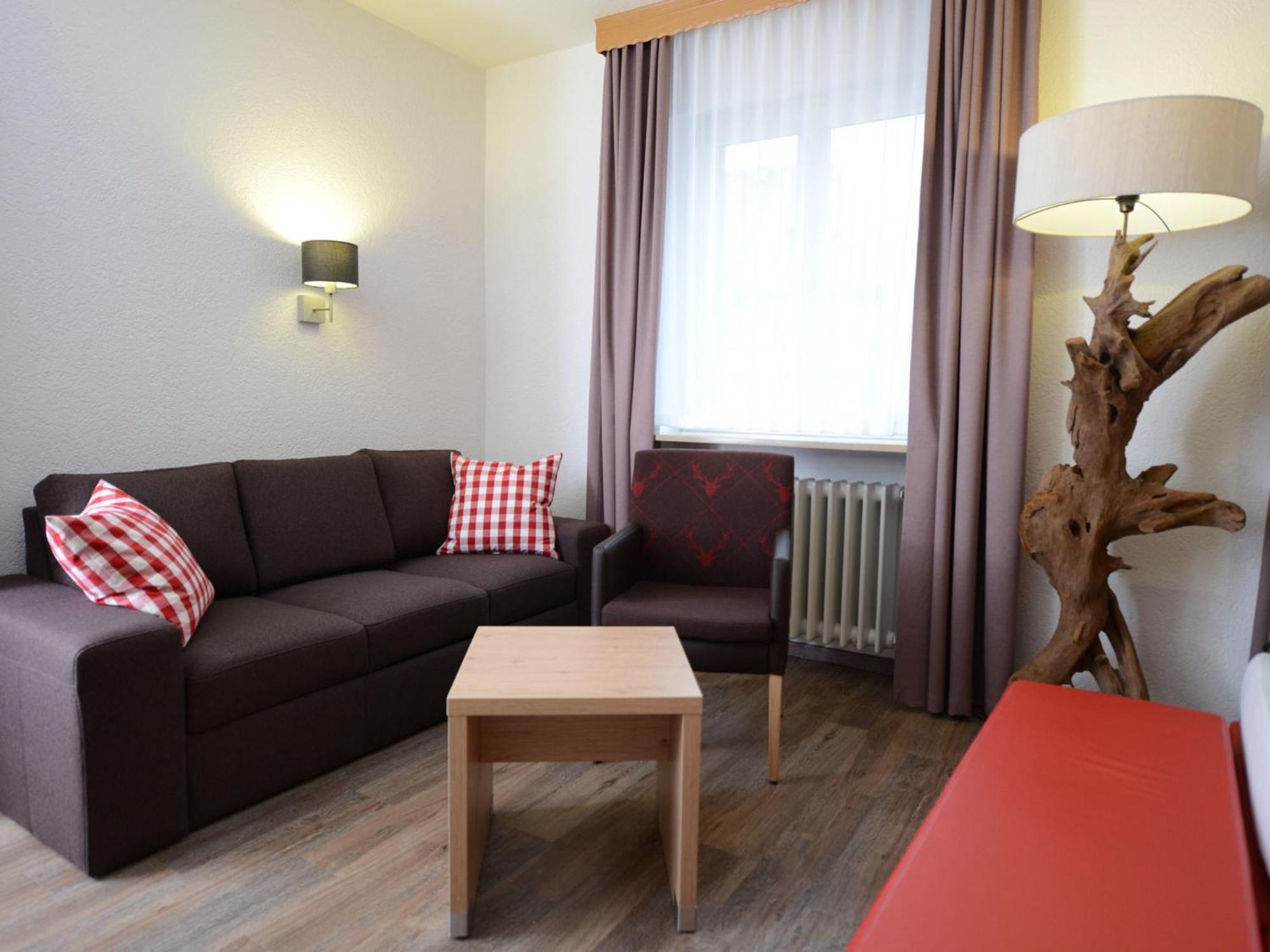 Land-Gut Hotel Zum Loewen Garni Marktheidenfeld Phòng bức ảnh